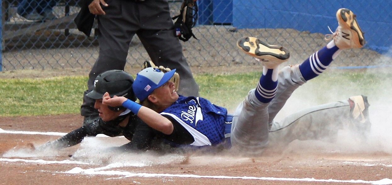 Tombstone tops VUHS, extends win streak to 4
